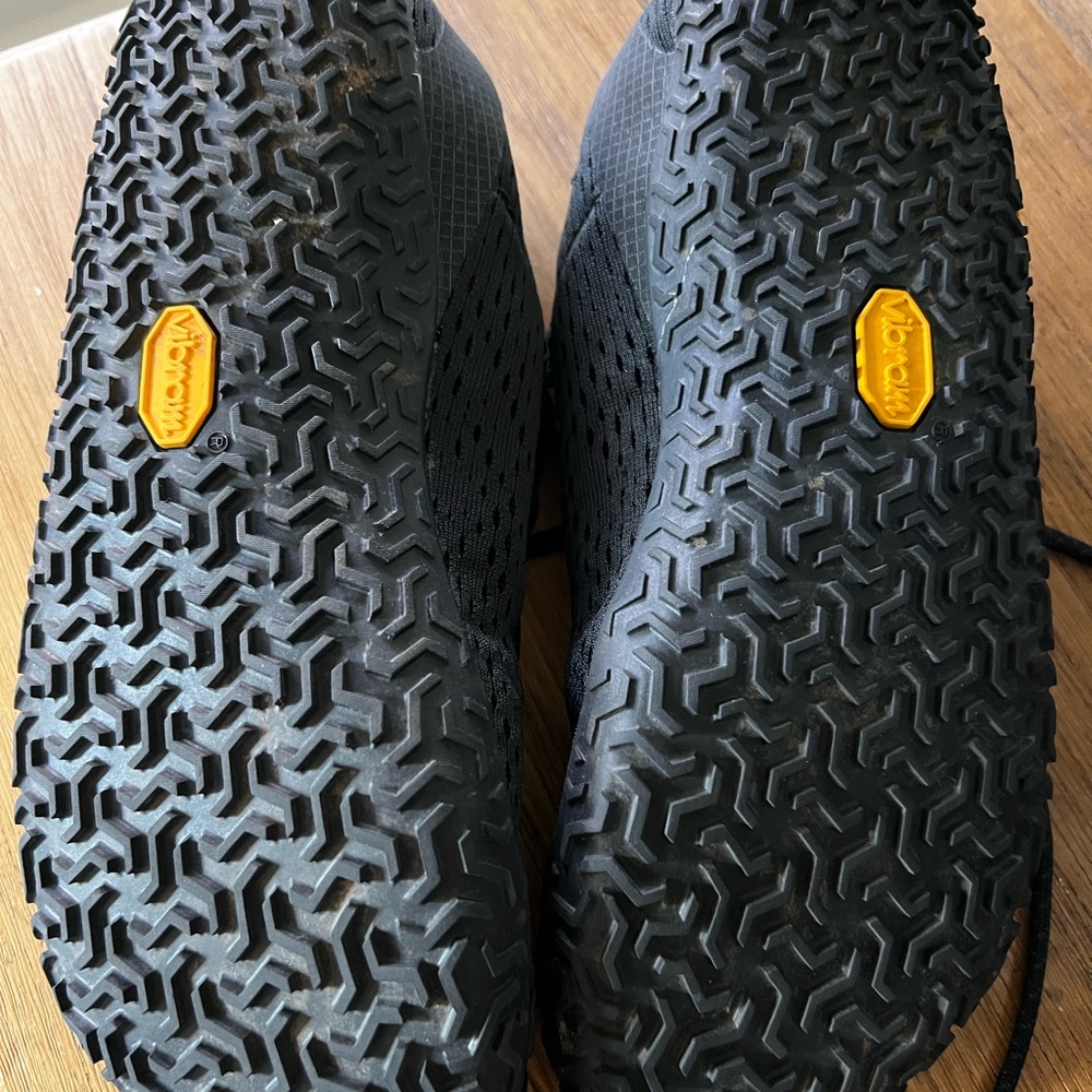 Merrell Vapor  Black Shoes - Picture 2 of 3